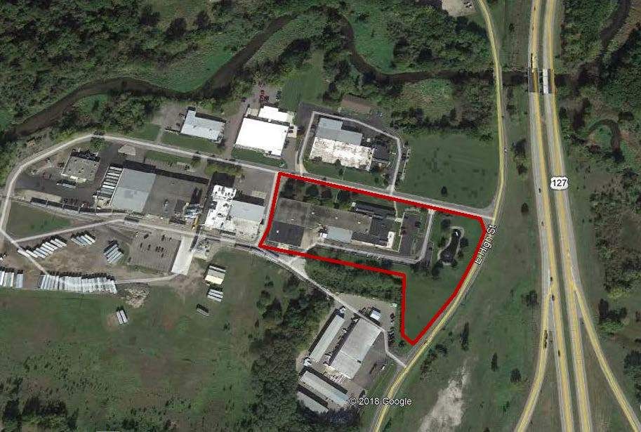 Sale: 59,552 SF Industrial: 2029 Micor Dr, Jackson, MI 49203